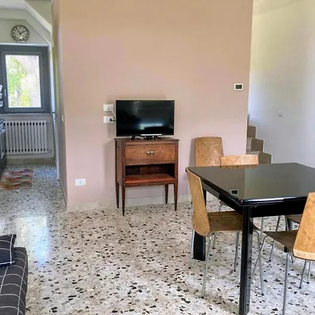 بيت للعطل Il Vallo - Con Piscine Indipendenti *